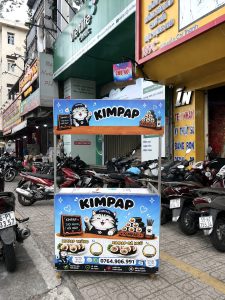 Xe bán Kimbap mang đi